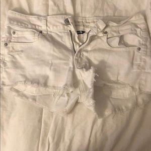 American eagle white shorts